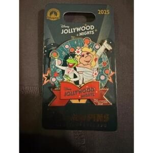 Disney JOLLYWOOD NIGHTS Kermit and Miss Piggy Collectible Pin 2025